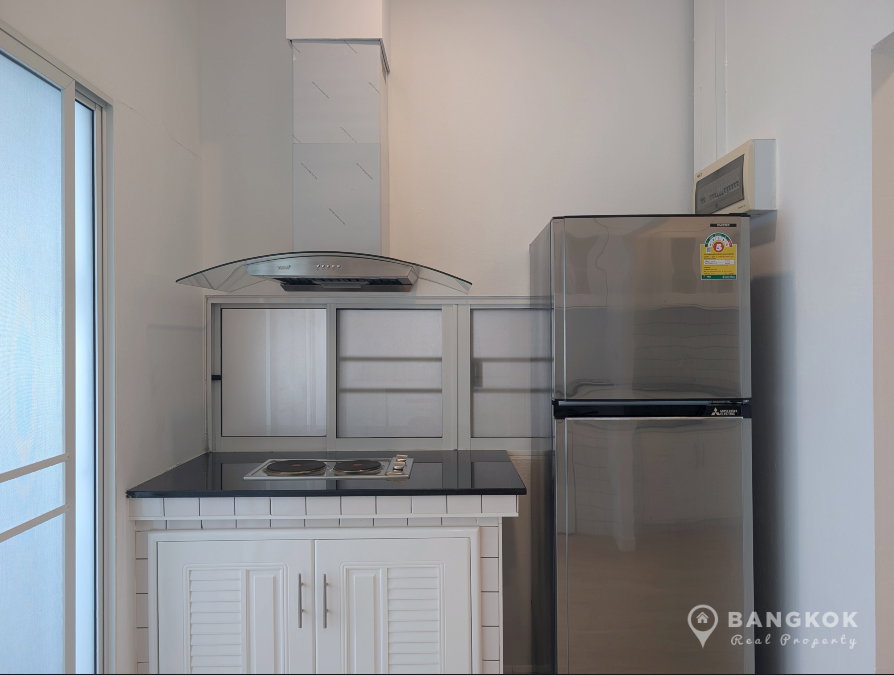 รูป หมู่บ้านสัมมากร | ให้เช่าอพาร์ตเมนต์ทันสมัย 2 ห้องนอน - รูปที่ 3/11