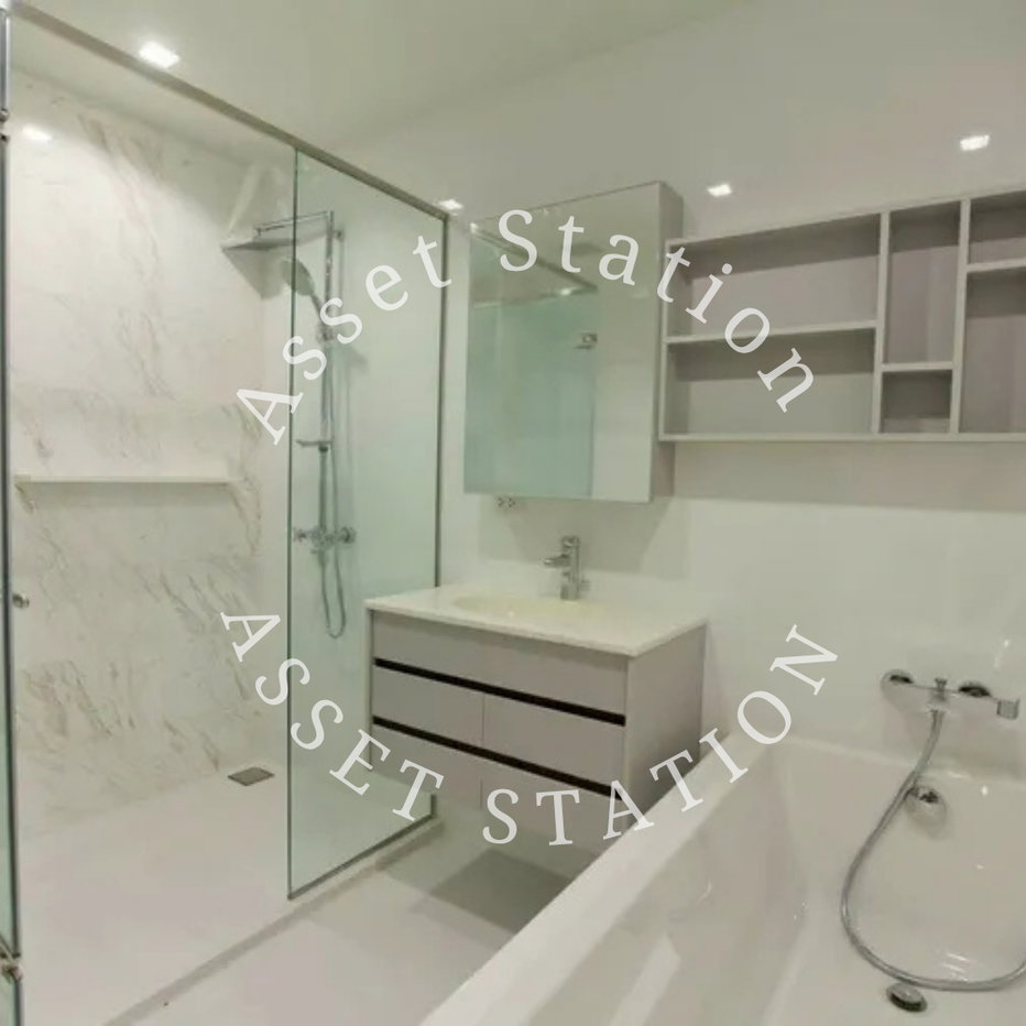 picture HQ Thonglor | 🚅 Near BTS Thonglor, J Avenue, and DONKI Mall Thonglor-Ekkamai - 9/10