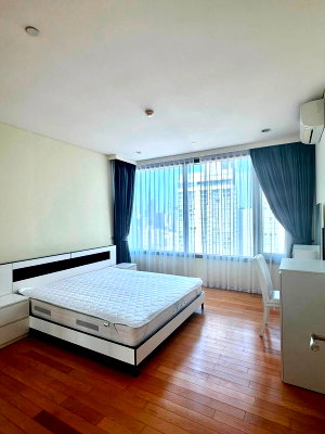 Condos for rent : Condo for rent : Aguston Sukhumvit 22 ( pet friendly )   ((BTS Phrom Phong ) MK-02 line @livingbkk