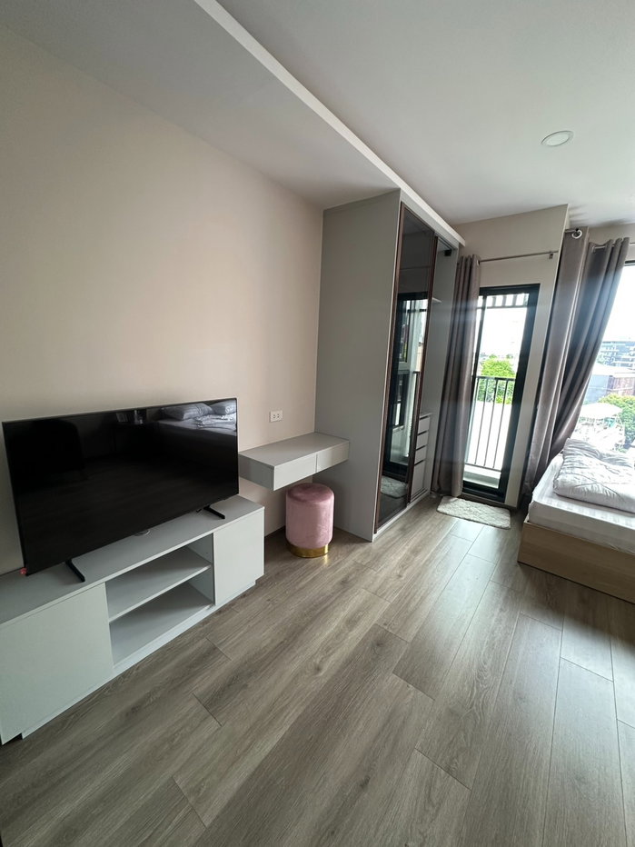 picture 💙 For Rent ✅ 1-Bedroom Simplex Unit at Soho Bangkok Ratchada ✨ 💸 Only THB 20,000/month - 2/8