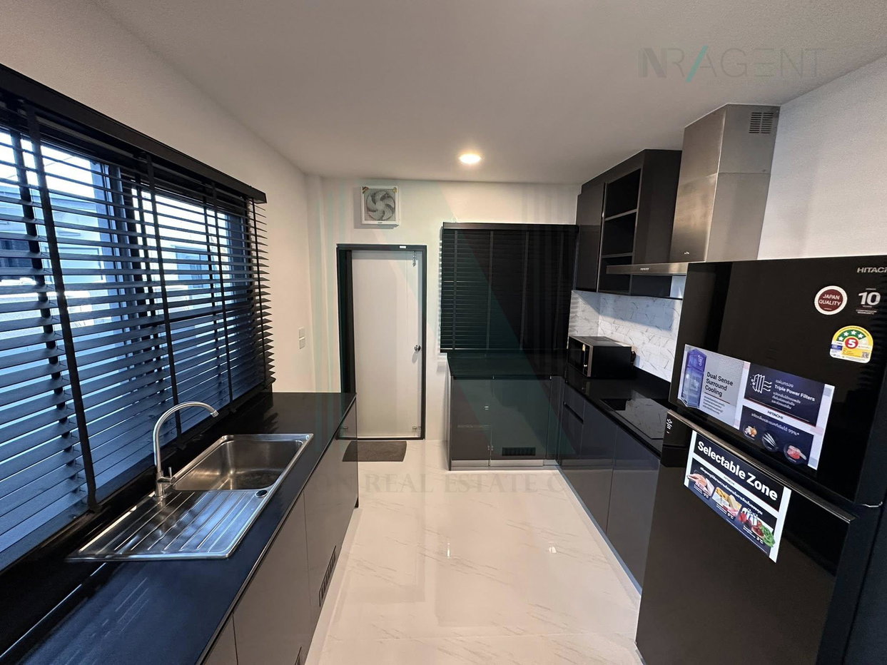 รูป 📌 ให้เช่าบ้านเดี่ยว 2 ชั้น เดอะ ซิตี้ บางนา 4 ห้องนอน 5 ห้องน้ำ - รูปที่ 4/8
