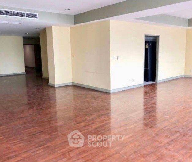 รูป ขายคอนโด 4 ห้องนอน ขนาด 360 ตร.ม. La Cascade Condominium ใกล้ BTS เอกมัย (ID 3168807) - รูปที่ 9/11