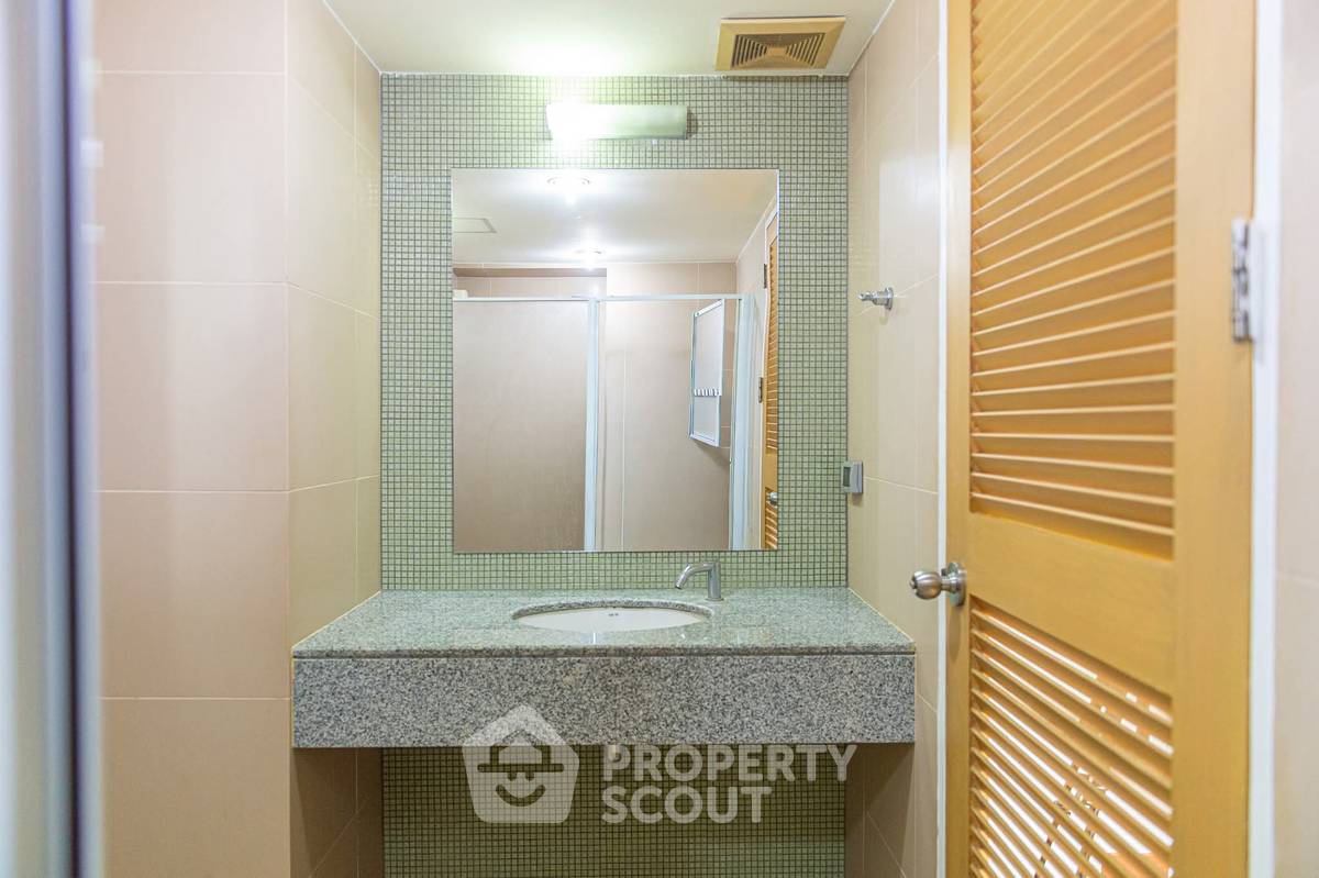 รูป คอนโด 3 ห้องนอน Harmony Living Paholyothin 11 ใกล้ BTS สะพานควาย (ID 3169364) - รูปที่ 24/31