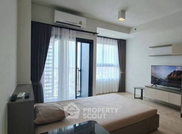 รูป ชั้น 24 คอนโด 1 ห้องนอน Ideo Sathorn-Wongwian Yai ห่าง BTS วงเวียนใหญ่ 200 ม. (ID 3161763) - รูปที่ 1/3