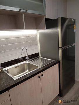 Condo in Business District Baan Siri 24