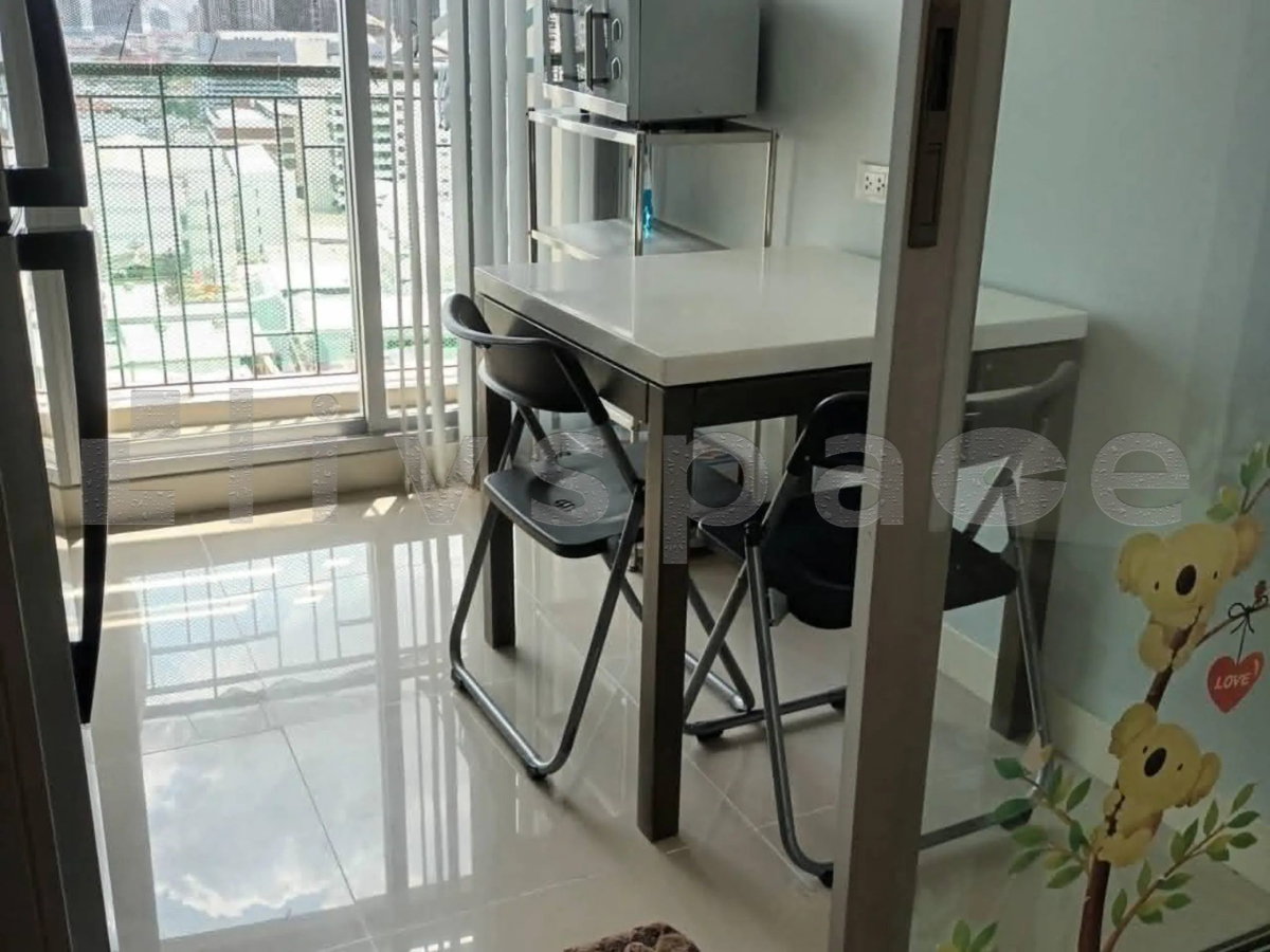 picture ▚ L0GC03ツ FOR RENT: Centric Sathorn–St. Louis 1 Bed 33sqm Newly Renovated AC School View✨ - 2/7