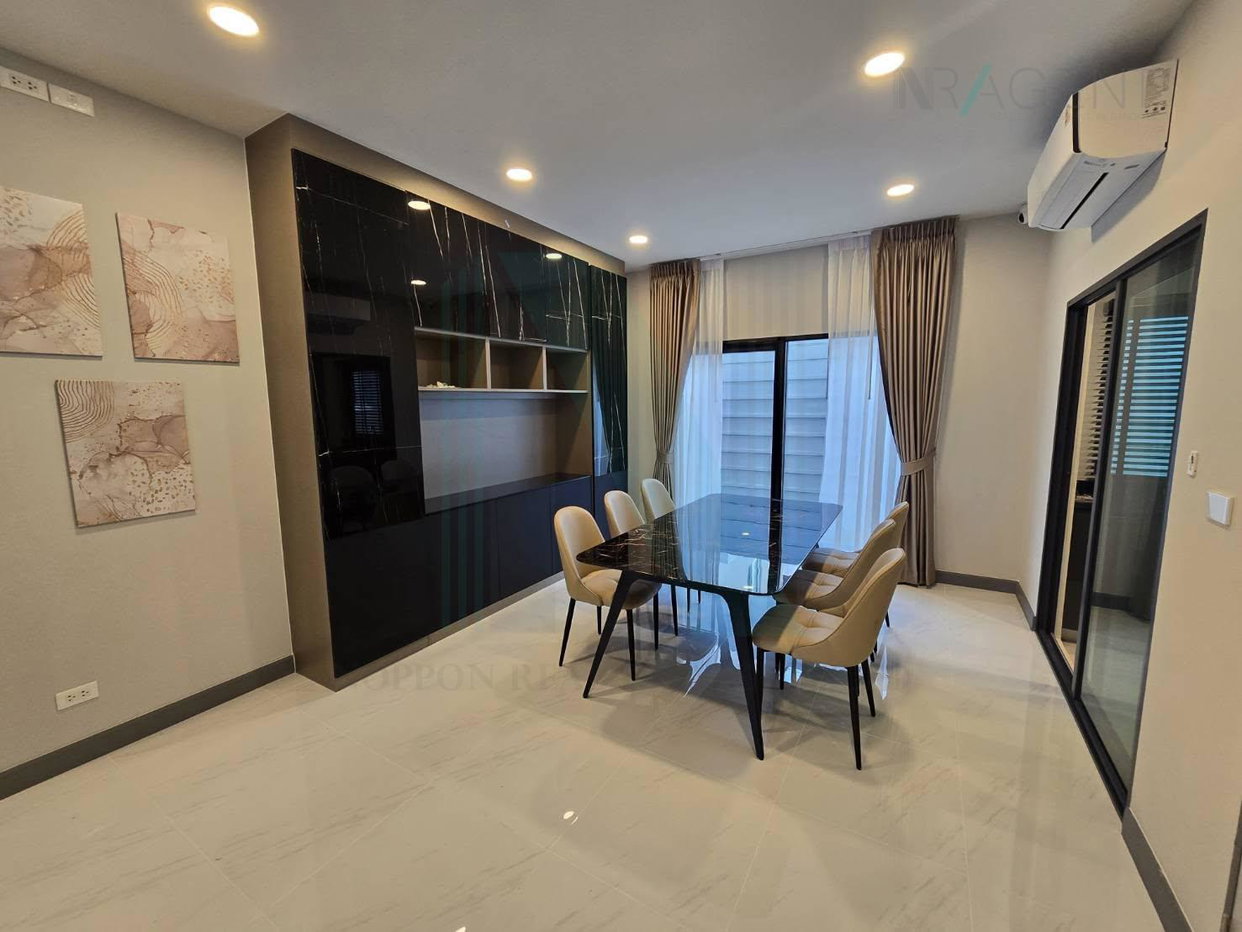 รูป 📌 ให้เช่าบ้านเดี่ยว 2 ชั้น เดอะ ซิตี้ บางนา 4 ห้องนอน 5 ห้องน้ำ - รูปที่ 3/8