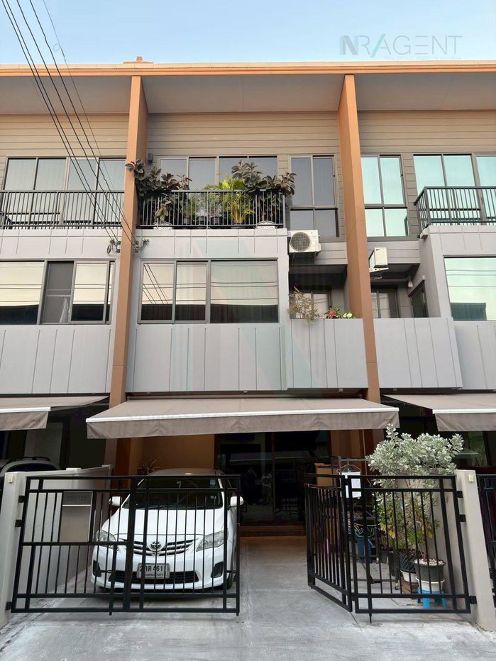 รูป 📌 ขายทาวน์เฮาส์ โครงการ บ้านกลางเมือง สุขุมวิท-อ่อนนุช 3 ชั้น 3 ห้องนอน 3 ห้องน้ำ - รูปที่ 1/8