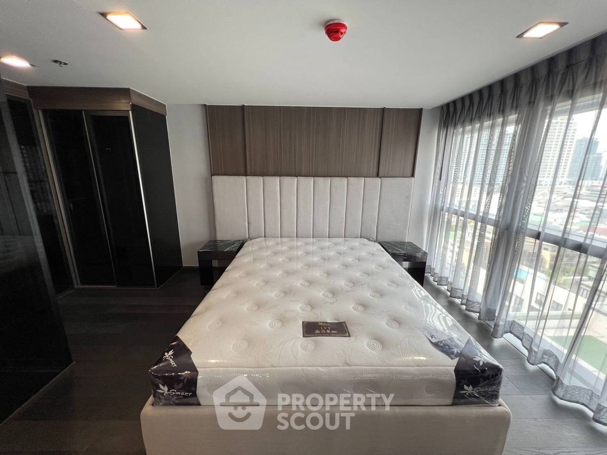 picture Pet-Friendly 1-BR At CONNER Ratchathewi Near BTS Ratchathewi (ID 3165588) - 12/16