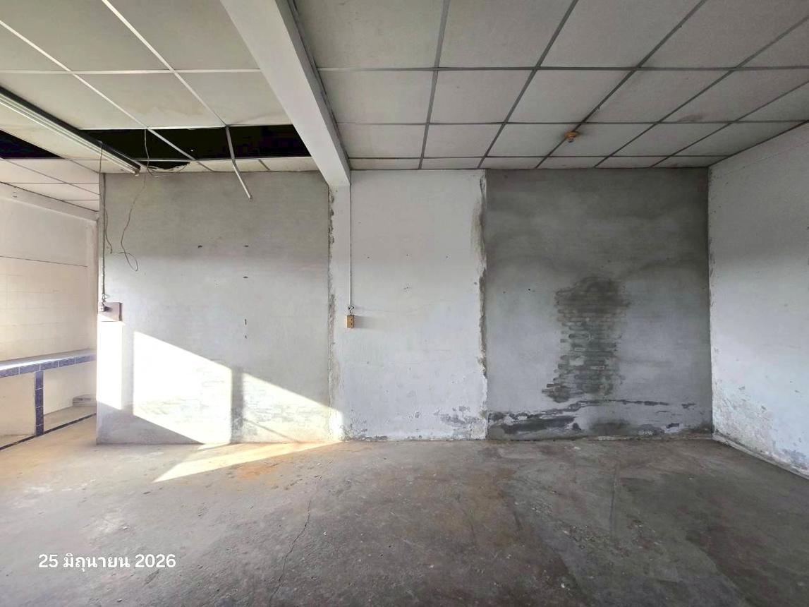 รูป อาคารพาณิชย์ 43 ตร.วา เมืองนครสวรรค์ นครสวรรค์ 5.8M - รูปที่ 32/46