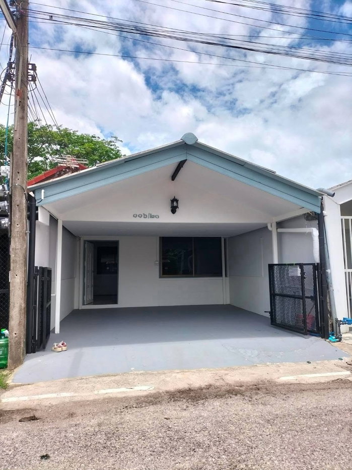 รูป ขายบ้านทาวน์เฮาส์ (น้ำไม่ท่วม) ใกล้ตลาดค้าเจริญ บ่อหิน , ไปเซ็นทรัลเฟส 9.5 กม. - รูปที่ 2/16