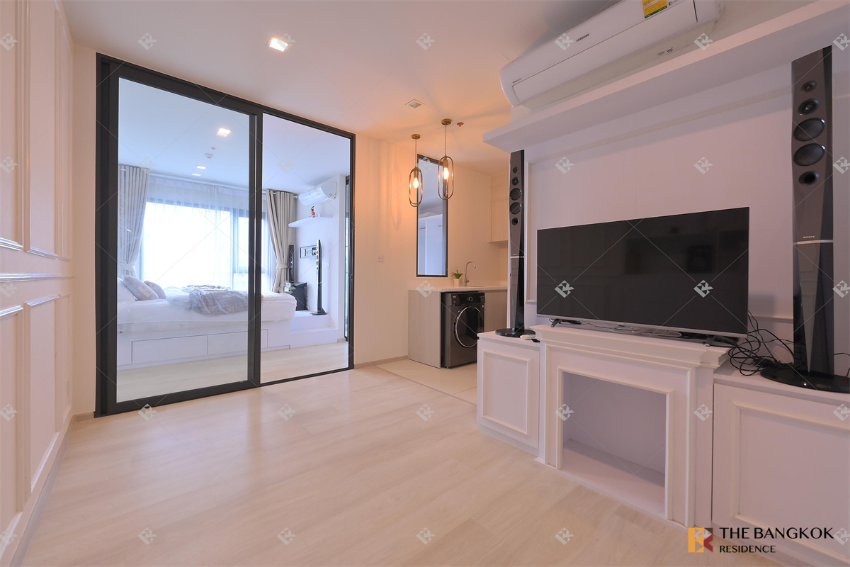 picture Move-in Ready, Just Bring Your Stuff Life One Wireless - 1/10