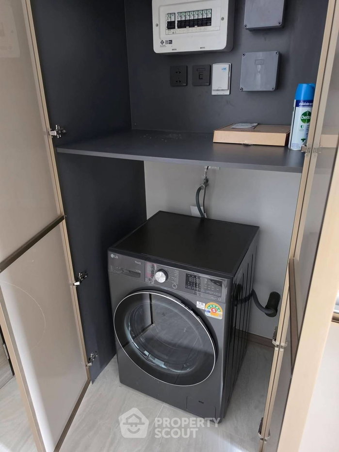 picture 60m To MRT Phahon Yothin | 1-BR Condo At The Crest Park Residences (ID 3165879) - 13/28