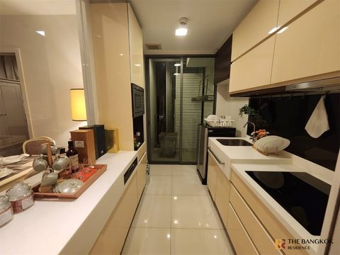 The Room Sukhumvit 62 near BTS Punnawithi