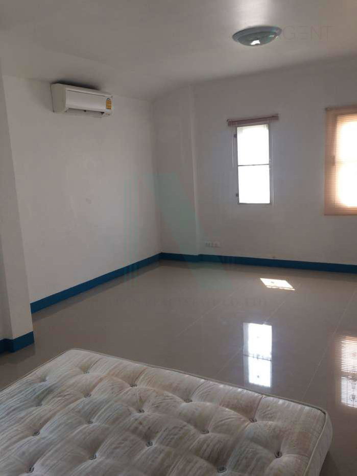 picture 📌 For Sell House KC PARK VILLE 2 2-story 3 bedroom 2 bathroom - 8/8