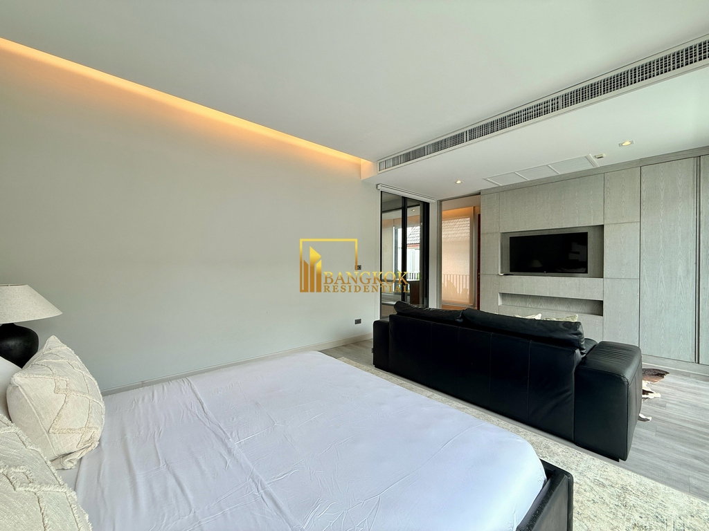 picture Spacious 3 Bedroom Townhouse For Rent in Phrom Phong Area - BR49098TH - 20/45