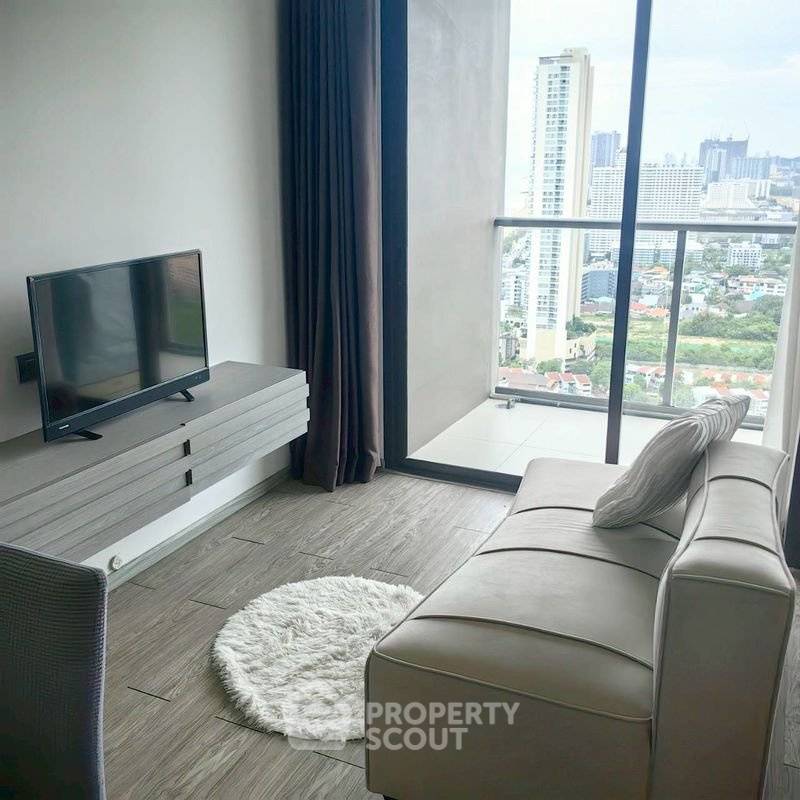 picture 33rd-Floor 1-BR Condo For Sale At Aeras Condo Pattaya (ID 2952564) - 2/17