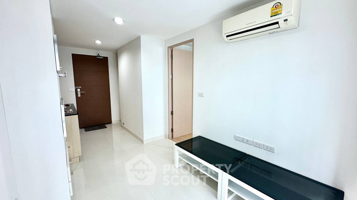 รูป ใกล้ BTS วงเวียนใหญ่ เพียง 100 ม. คอนโด 1 ห้องนอน Ideo Blucove Sathorn (ID 3165902) - รูปที่ 6/28