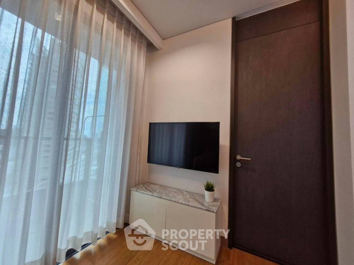 picture 20th-Floor 1-BR At The Lumpini 24 Near BTS Phrom Phong (ID 3166102) - 3/11