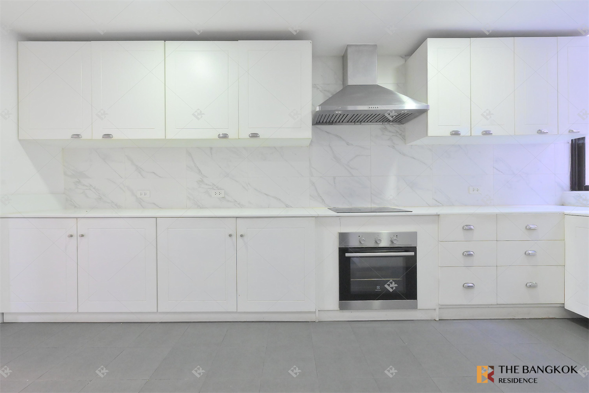 picture Ruamsuk Condominium Ready-to-move-in Condo at an Amazing Price!! - 6/10