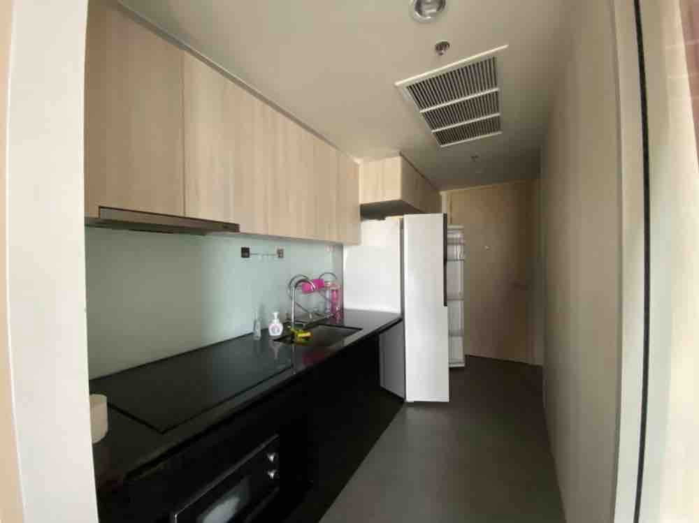 รูป 🏙️✨ FOR RENT: Siamese Ratchakru  📩 Interested in this room? Screenshot or copy the link and send us via Line for more details & room viewing.   - รูปที่ 7/10