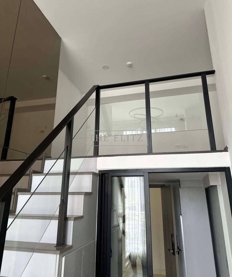 รูป ✨Best Price Guaranteed in the Market! | High-Ceiling Duo Space opposite Major Ratchayothin✨ - รูปที่ 4/20