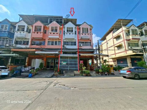 SHOP HOUSE 18 Sq.w. Bang Khun Thian Bangkok for 3.3M
