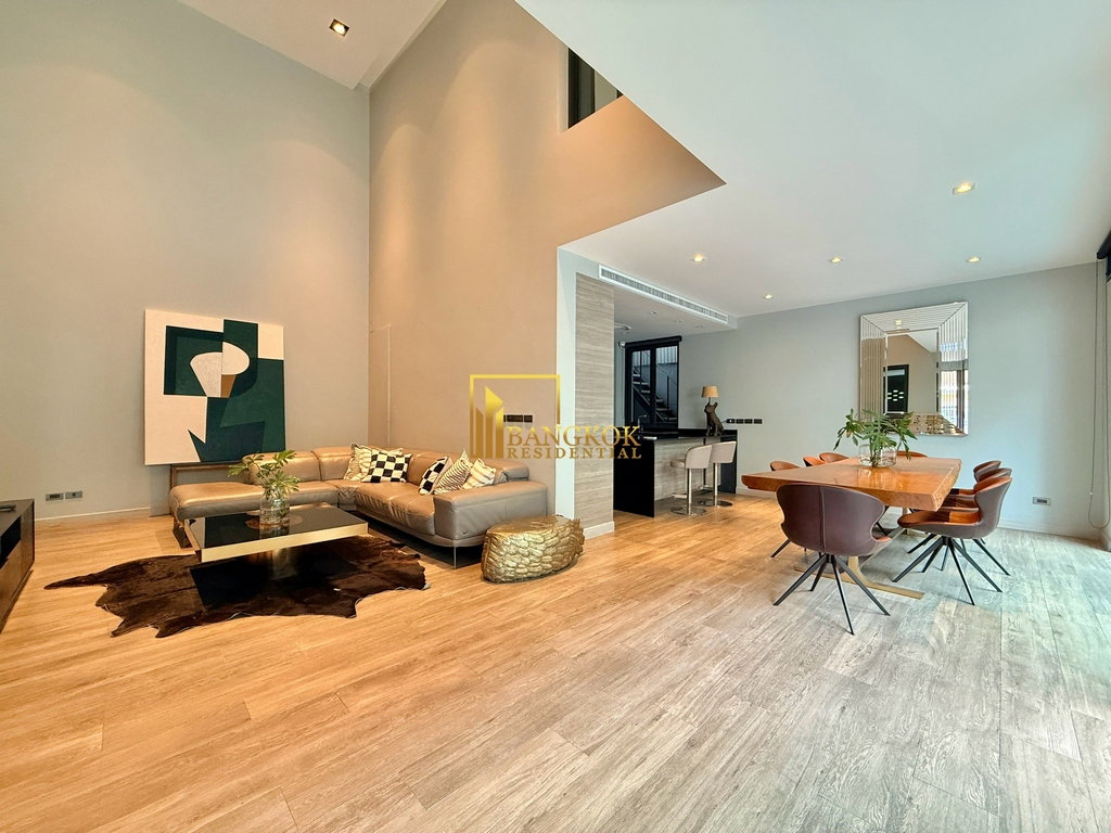 picture Spacious 3 Bedroom Townhouse For Rent in Phrom Phong Area - BR49098TH - 3/45