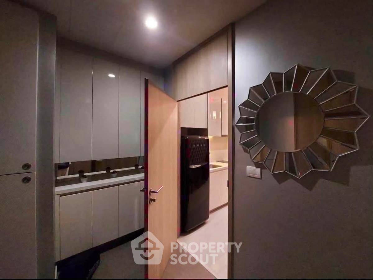 รูป ใกล้ BTS เพลินจิต 100 ม. | ขายคอนโด 1 ห้องนอน Noble Ploenchit (ID 3168833) - รูปที่ 9/18