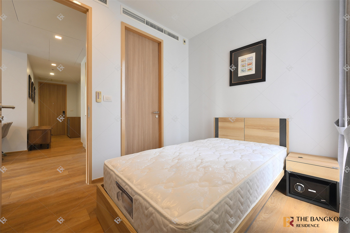 picture Noble BE33 Move-in Ready, Just Bring Your Stuff - 1/10