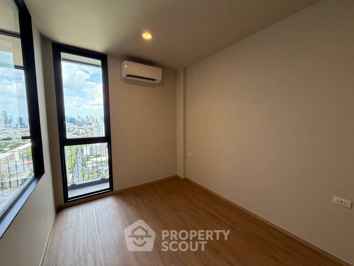 รูป คอนโด 1 ห้องนอน ชั้น 25 The Issara Sathorn พร้อมขาย (ID 3167810) - รูปที่ 8/9