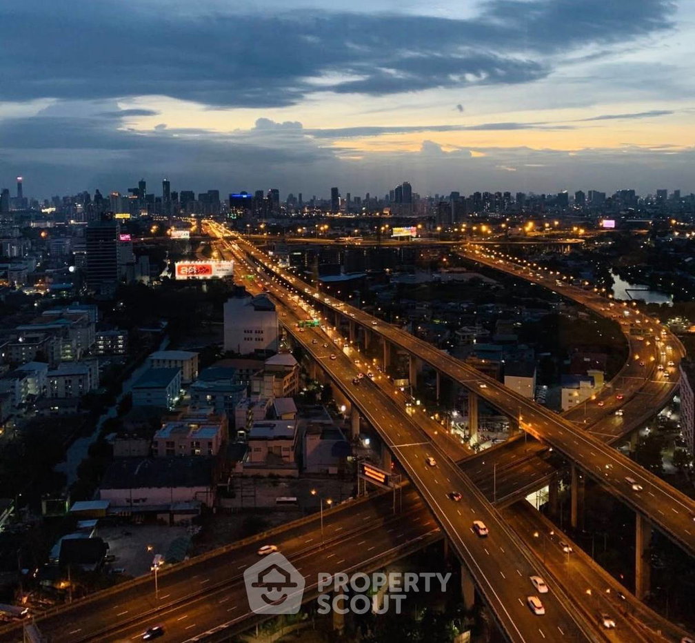 รูป คอนโด 2 ห้องนอน ชั้น 31 The Base Garden Rama 9 ใกล้ ARL Ramkhamhaeng (ID 3165779) - รูปที่ 14/15