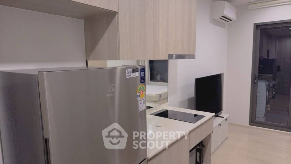รูป ห่าง BTS วงเวียนใหญ่ 100 ม. | 1 ห้องนอน Reference Sathorn-Wongwianyai (ID 3168409) - รูปที่ 6/33