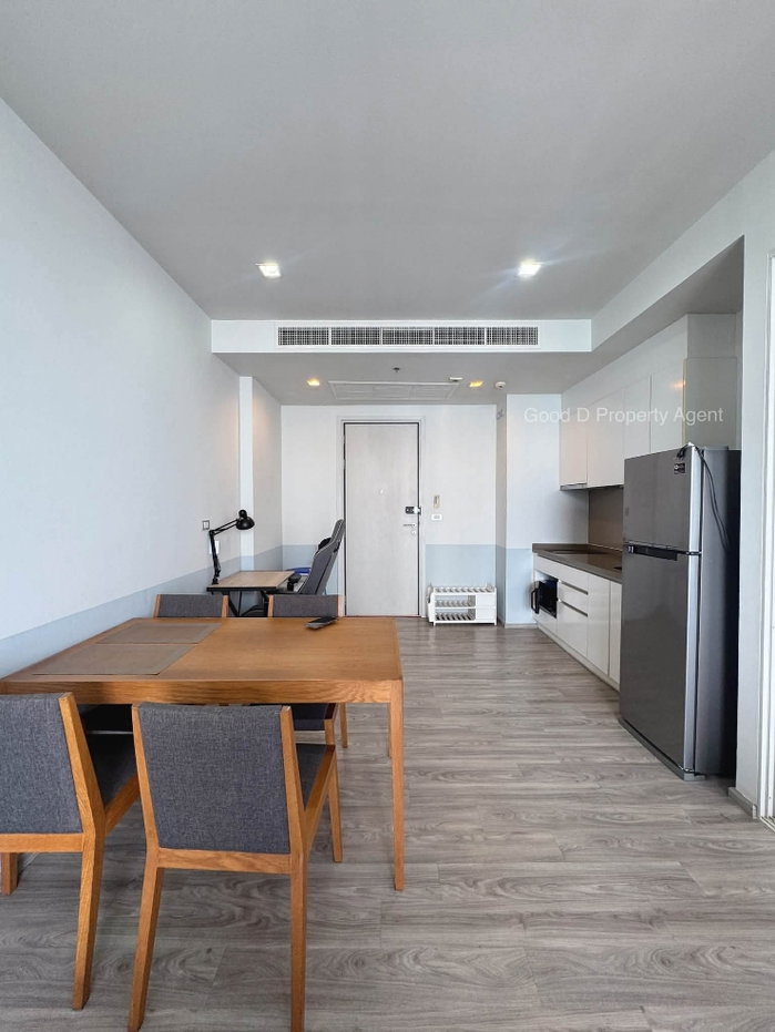 รูป เช่าคอนโดบ้านปลายหาด ซอยนาเกลือ 16 พัทยาเหนือ ติดทะเล ลงทะเล(ทางส่วนตัว)
24,000 บาท/เดือน

 - รูปที่ 10/17