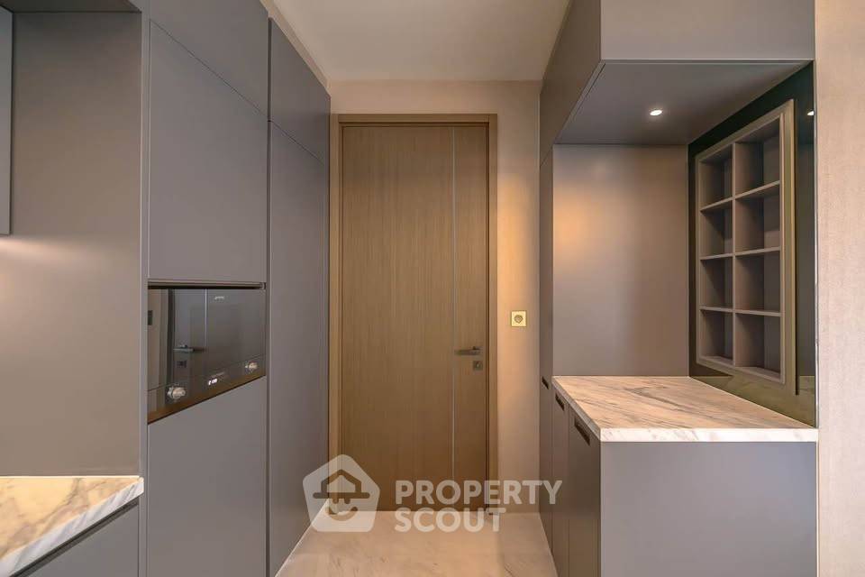 picture 18th-Floor 2-BR 125 Sqm At The Monument Thonglo (ID 3167918) - 11/19