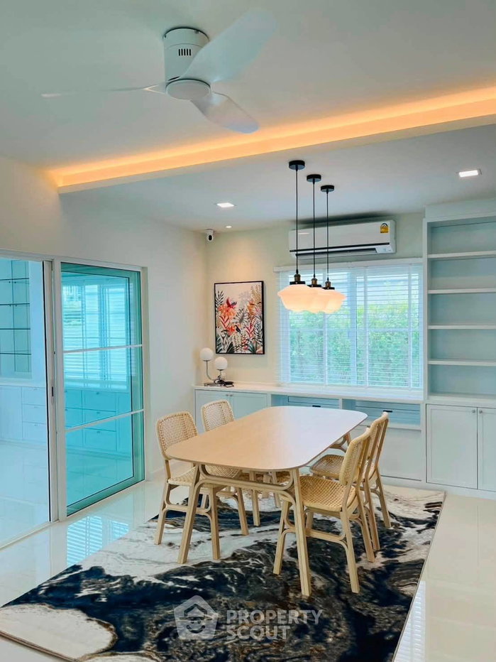 รูป บ้าน 4 ห้องนอน ขนาด 175 ตร.ม. Villaggio 3 Srinakarin - Bangna (ID 3166268) - รูปที่ 10/11