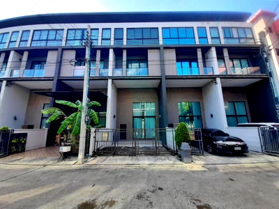 Townhouses for sale วิทยาลัยเทคนิคดอนเมือง : 📌 For Sell Town house BAAN KLANG MUANG VIBHAVADI 3-story 3 bedroom 4 bathroom