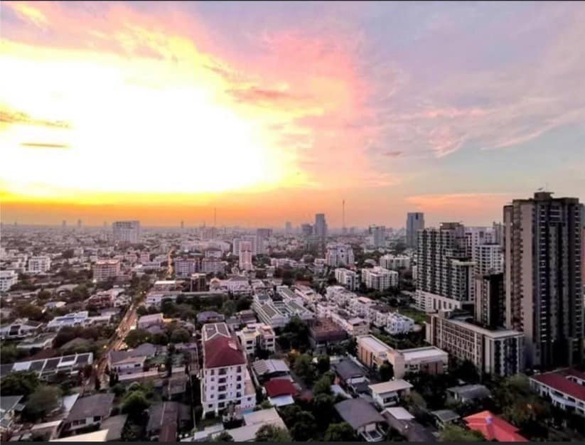 picture 🏙️✨ FOR RENT: Siamese Ratchakru  📩 Interested in this room? Screenshot or copy the link and send us via Line for more details & room viewing.   - 11/13