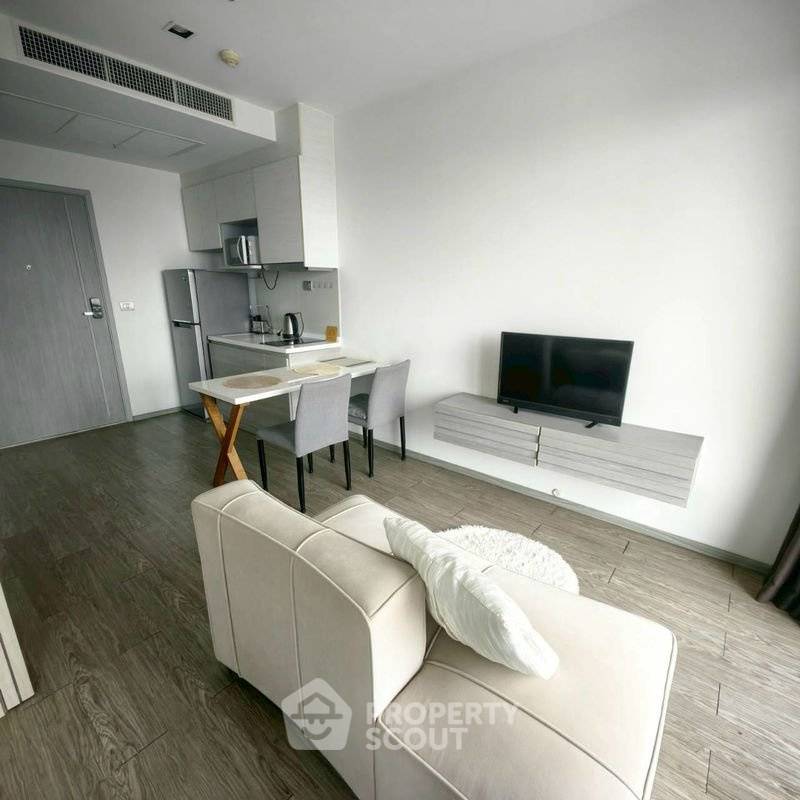 picture 33rd-Floor 1-BR Condo For Sale At Aeras Condo Pattaya (ID 2952564) - 14/17