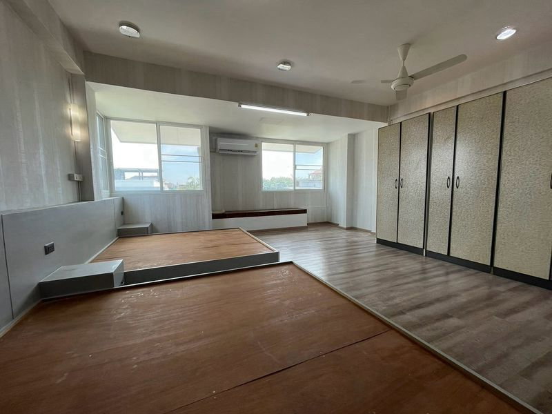 รูป 🌿🏠 (ขาย) ทาวน์เฮาส์ 4 ชั้น 📍 ปรีดีพนมยงค์ 26 สุขุมวิท 71 ใกล้เอกมัย–ทองหล่อ🔆🌿เพียง 12.90 ล้าน! - รูปที่ 7/20