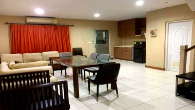 Townhouses for rent Bangkok : 📌 For Rent 3-story Townhouse CASA CITY LADPRAO 3 bedroom 3 bathroom