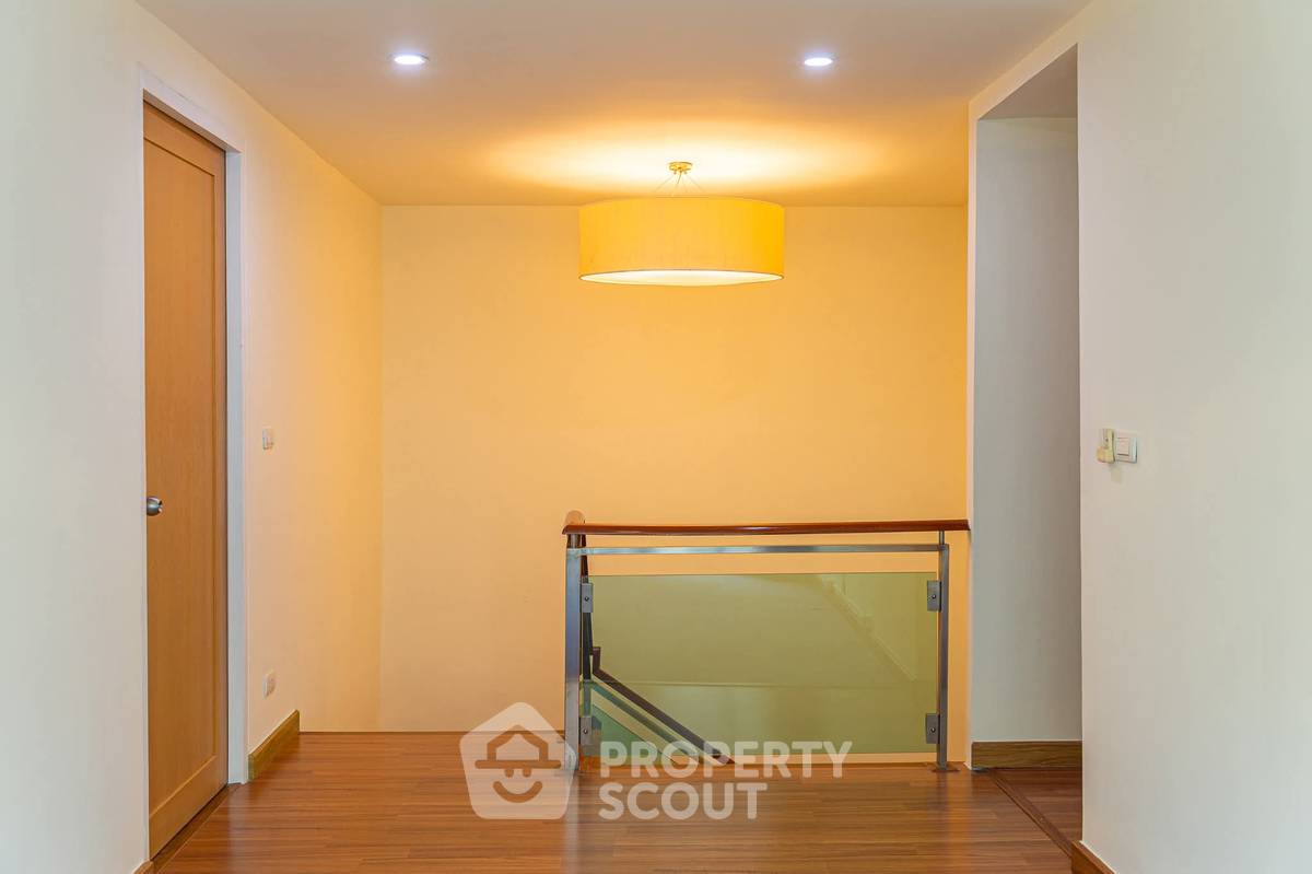 รูป คอนโด 3 ห้องนอน Harmony Living Paholyothin 11 ใกล้ BTS สะพานควาย (ID 3169364) - รูปที่ 17/31