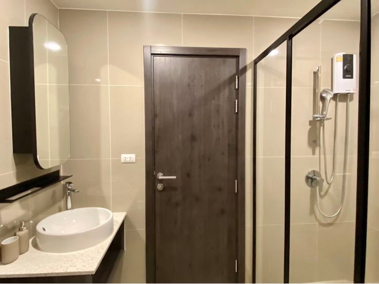 picture 📍XT HUAIKHWANG✨ Fully Furnished (1Bed 1Bath) Area 35 SQM. Fl.39 Building A✨Rent 18,000/month ✅ 𝐋𝐢𝐧𝐞 : @𝐬𝐚𝐧𝐡𝐚𝐩𝐫𝐨𝐩𝐞𝐫𝐭𝐲📲095-6922871 - 12/12