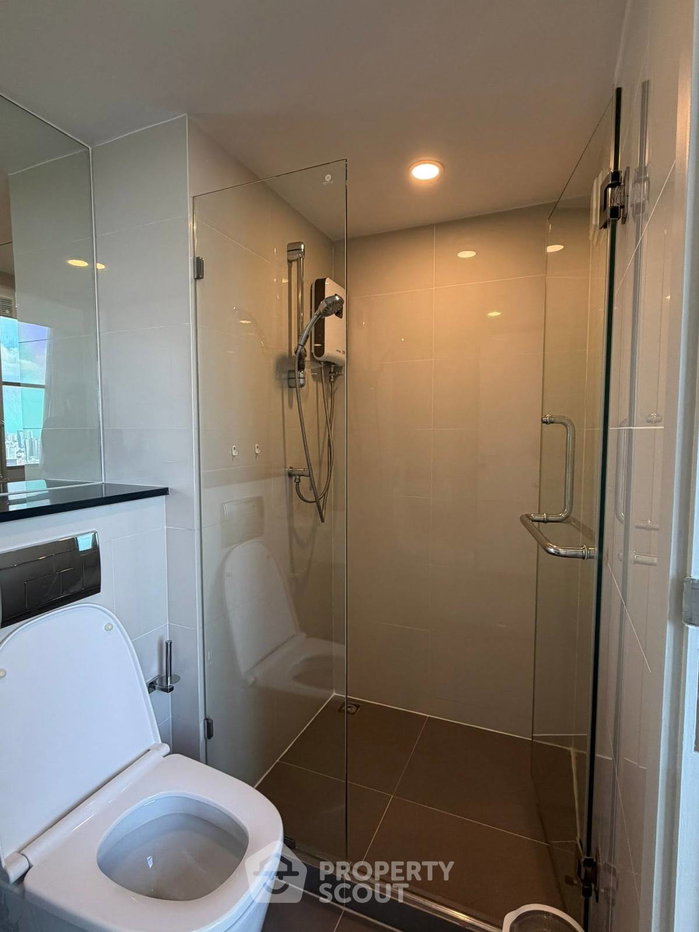 รูป ห้อง 1 ห้องนอน ชั้น 42 Knightsbridge Prime Sathorn ใกล้ BTS เซนต์หลุยส์ (ID 3057413) - รูปที่ 8/9
