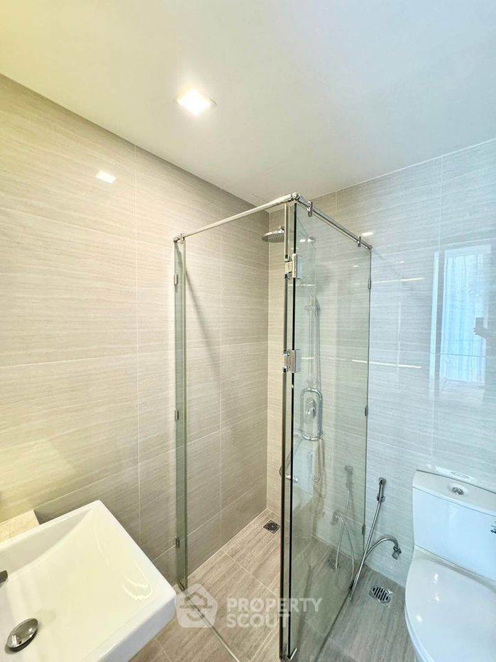 picture 2-BR Condo For Rent At Noble Be 33 Near BTS Phrom Phong (ID 1746800) - 14/16