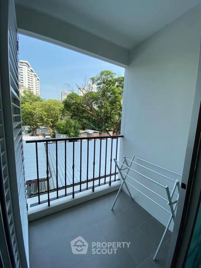 รูป คอนโด 2 ห้องนอน เลี้ยงสัตว์ได้ Maestro 39 Sukhumvit 39 BTS พร้อมพงษ์ (ID 3168767) - รูปที่ 10/10