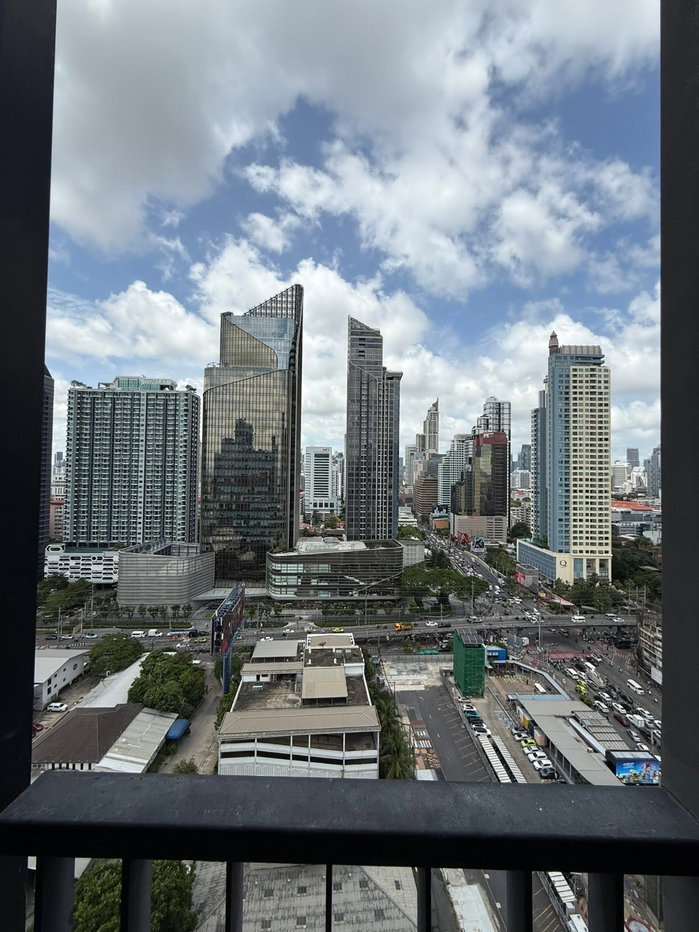 picture R1041/[For Rent] Life Asoke | High-Floor 1BR Suite (23rd Floor) - 2/11