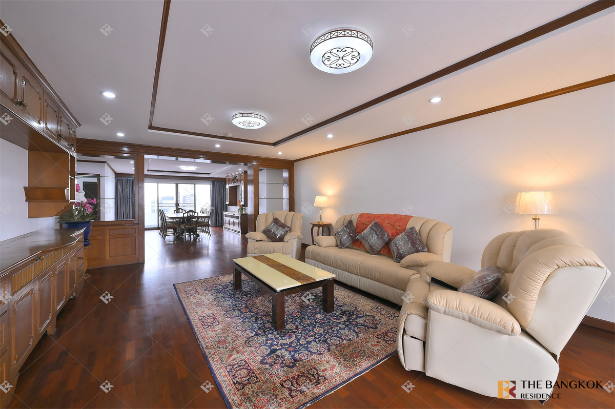 picture Regent On The Park 1 near BTS Phrom Phong - 4/10