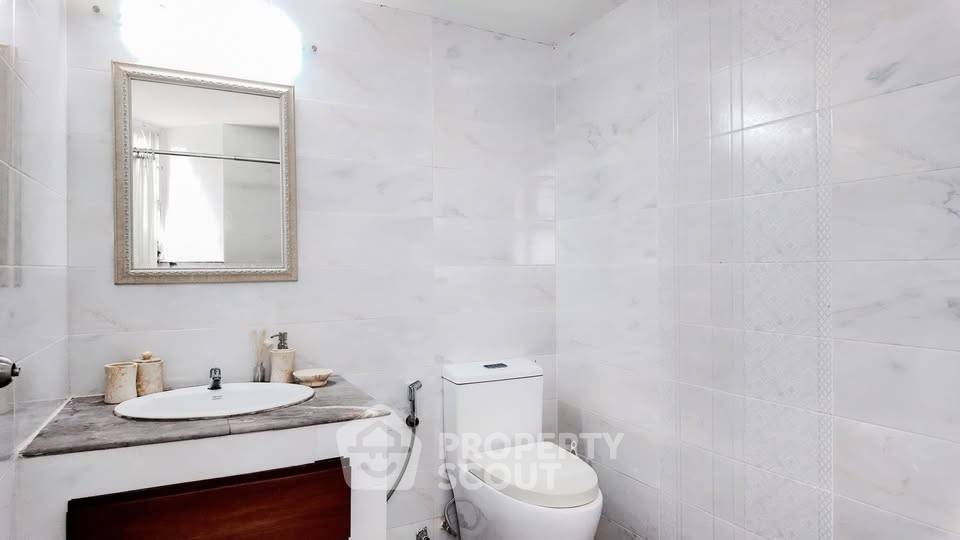 picture Spacious 2-BR 112 Sqm At Modern Home Place, Suan Luang (ID 3168437) - 17/21