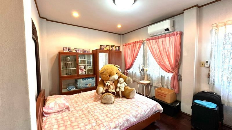 รูป 🏠(ขาย)ทาวน์โฮมหลังมุม 📍ปรีดีพนมยงค์ 13 สุขุมวิท 71 💛 39 ตร.ว. บ้าน 3 ชั้น 4 ห้องนอน 🚅ใกล้ BTS พระโขนง - รูปที่ 10/20